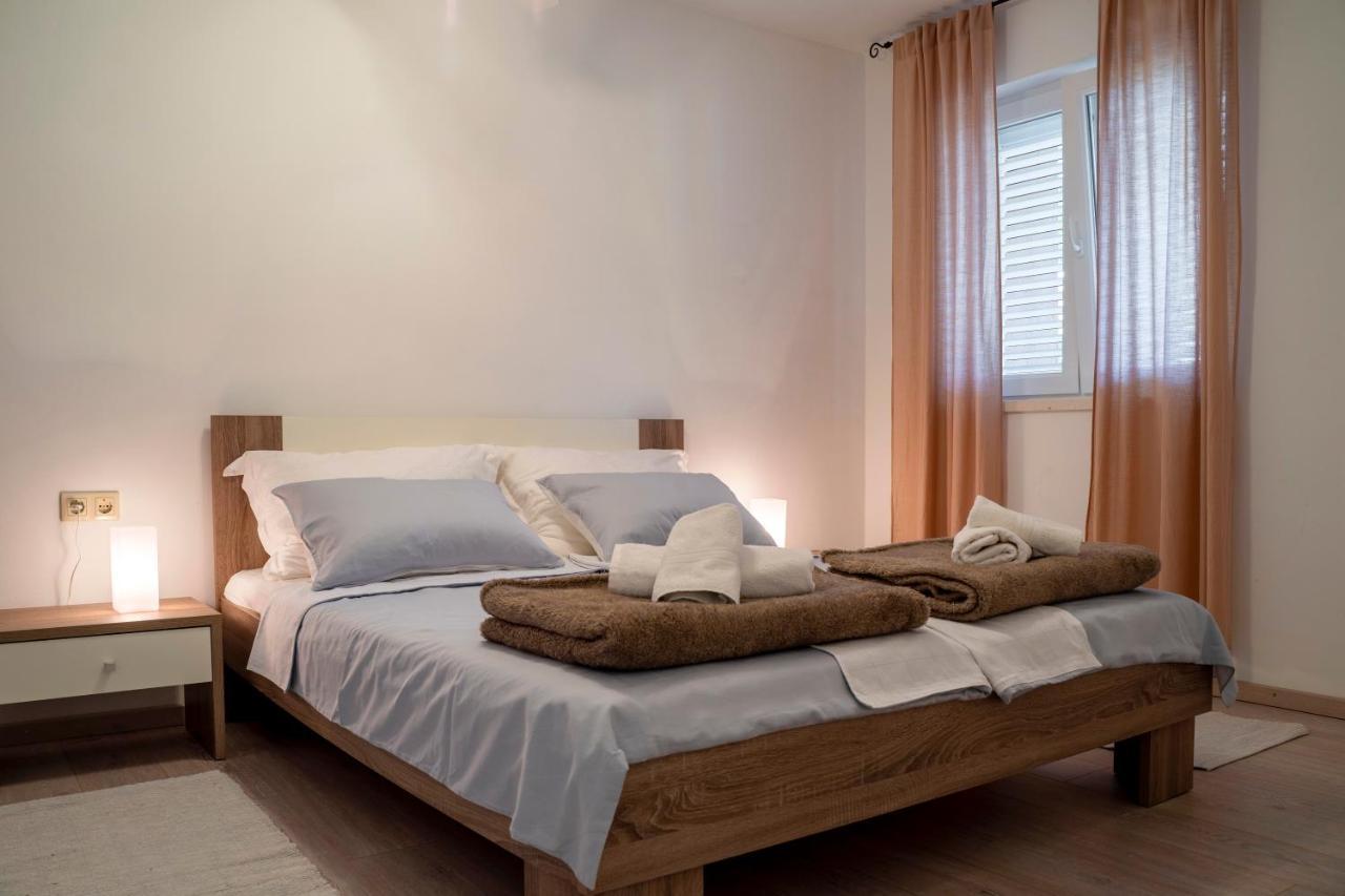 House Fidulic - Apartment The Lavender Lumbarda Esterno foto