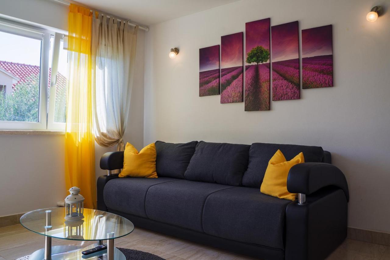 House Fidulic - Apartment The Lavender Lumbarda Esterno foto